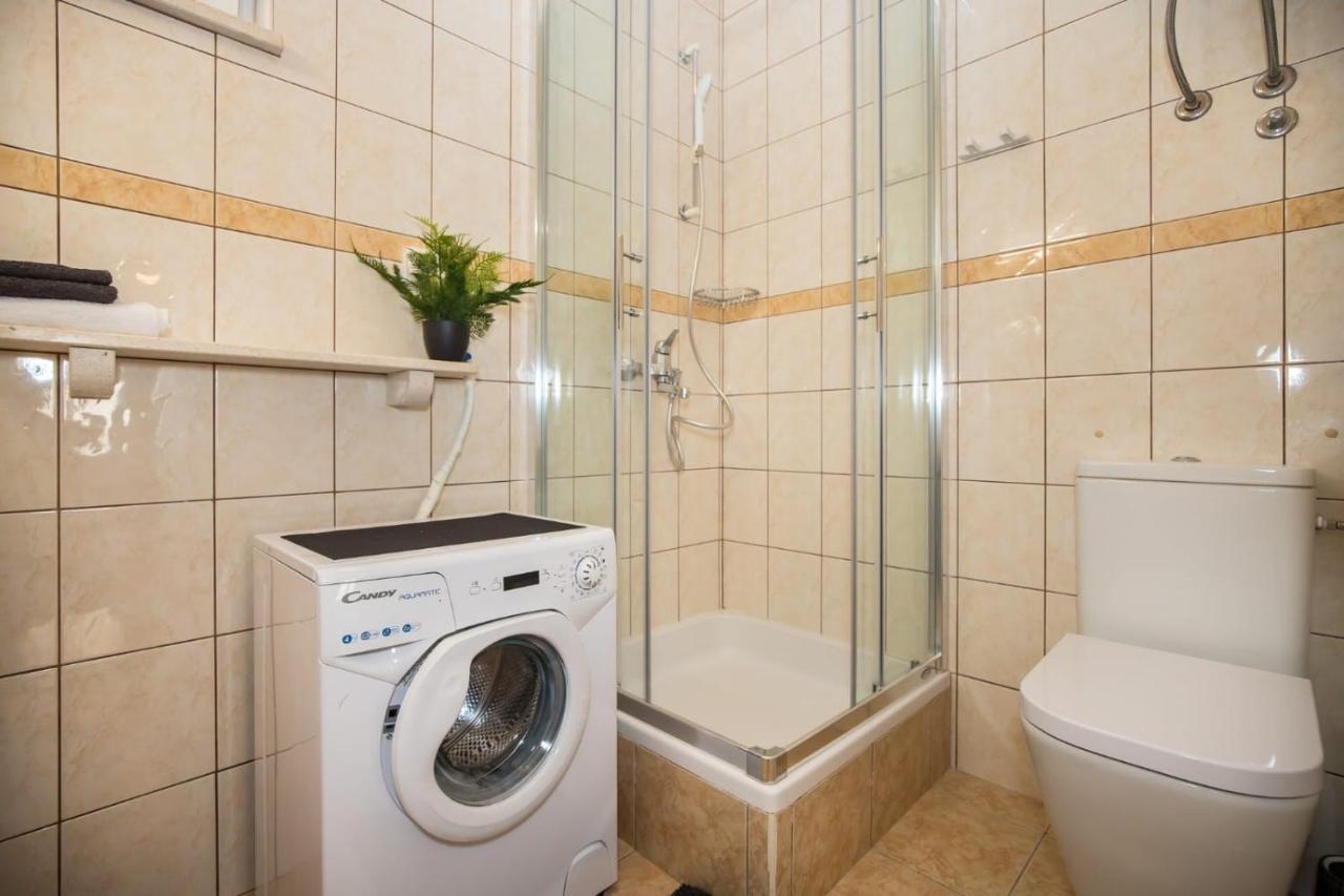 Apartmani Filipic Bol Luaran gambar