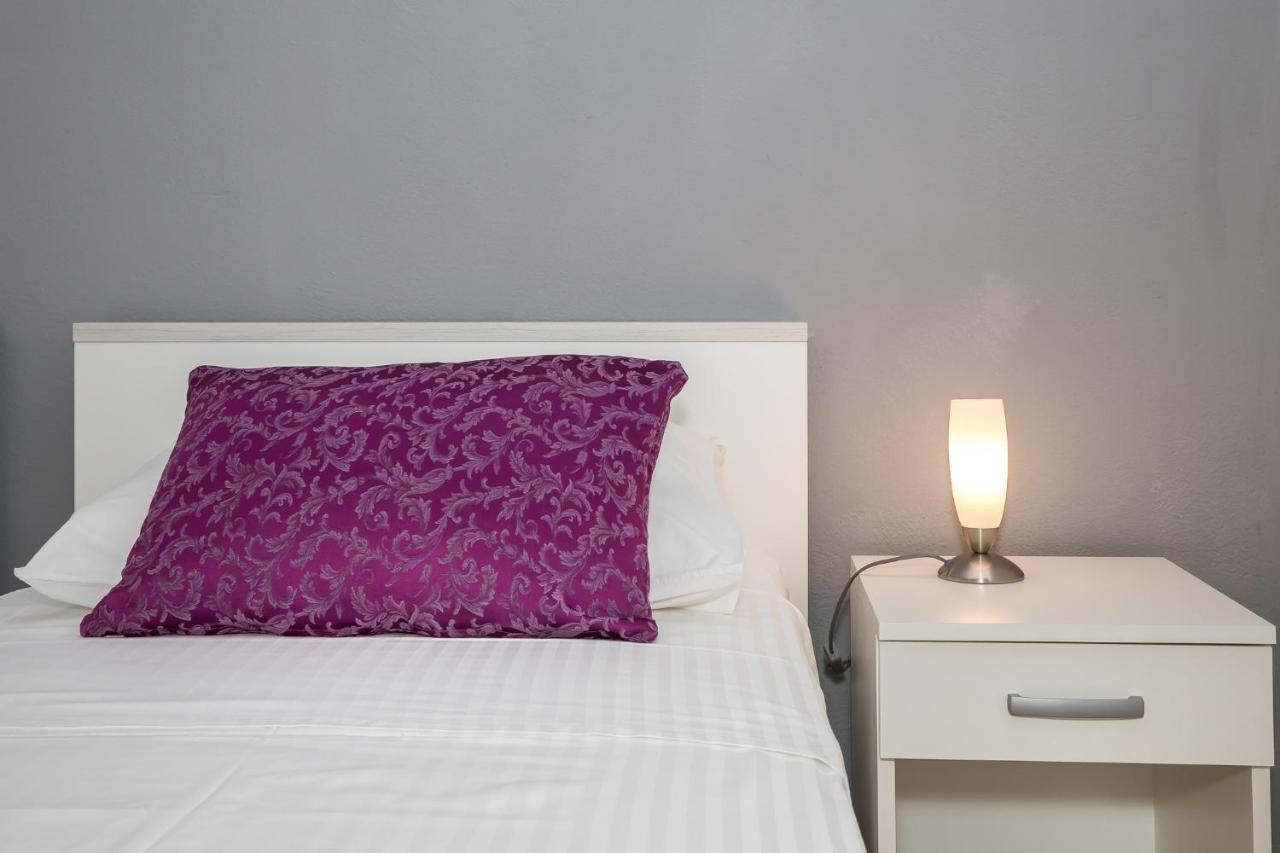 Apartmani Filipic Bol Luaran gambar